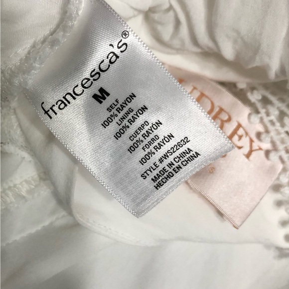 Women’s lace blouse 100% rayon back V-neck tie bow front square neck white. M - Picture 4 of 5